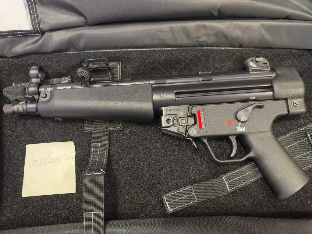 Classified ad 'HK SP5 9mm Pistol - Fresno'